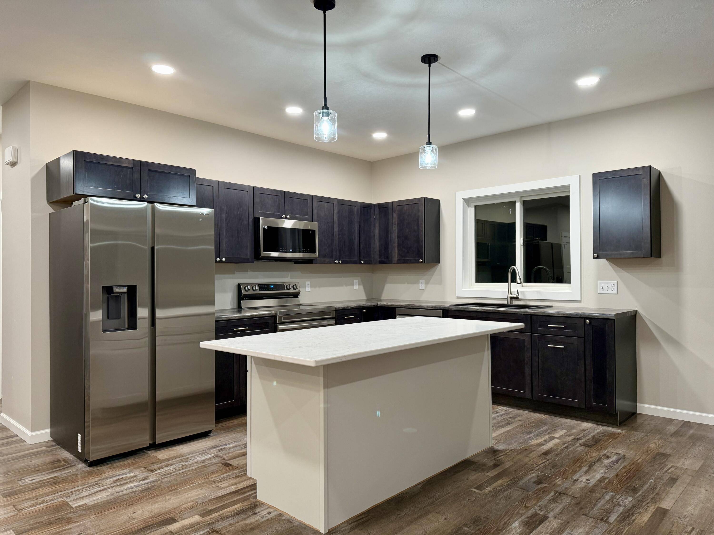 Mitchell, SD 57301,1120 Carl Rd