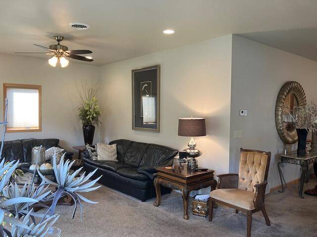 Mitchell, SD 57301,1016 Williams Ave