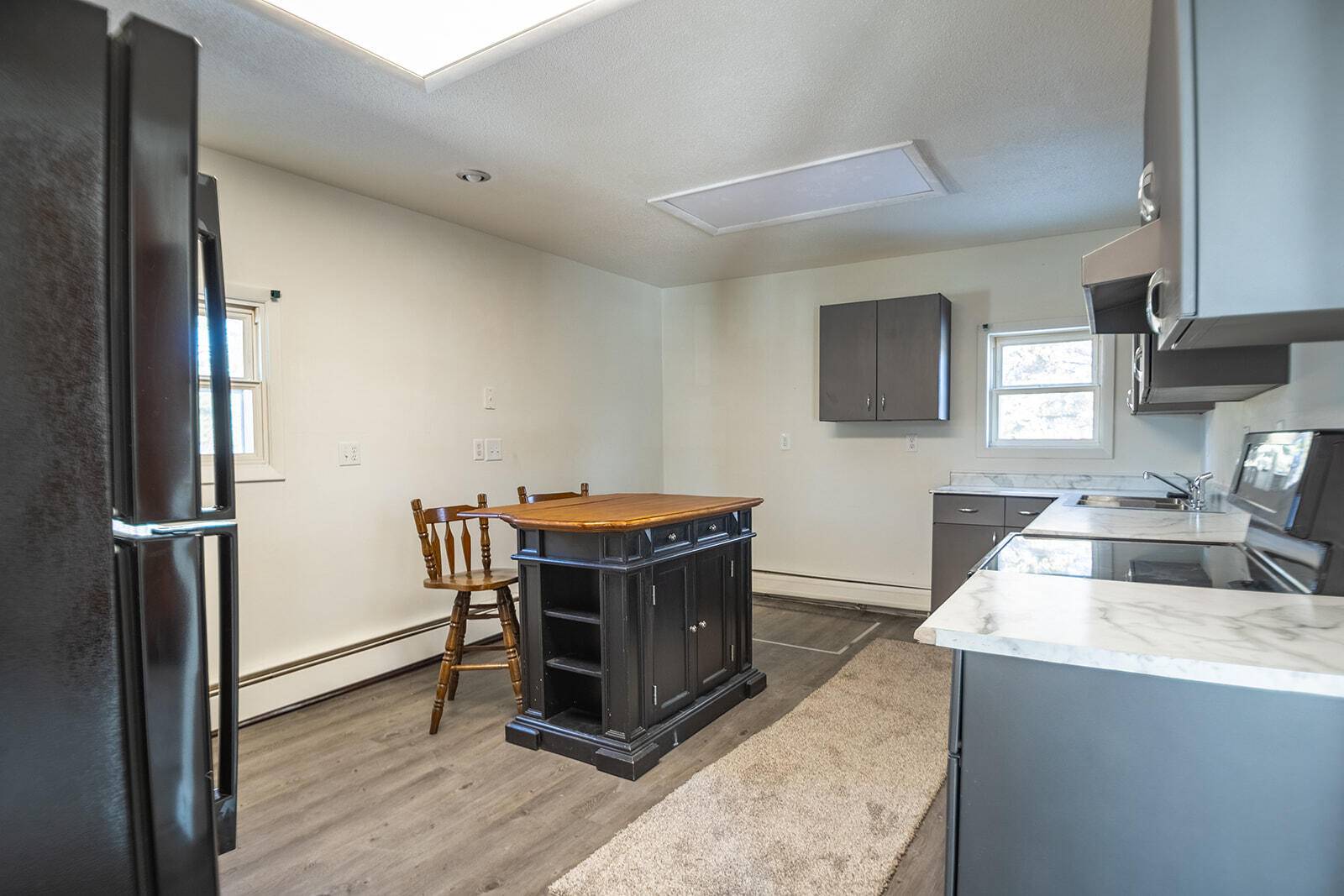 Hartford, SD 57033,707 N Oaks Ave