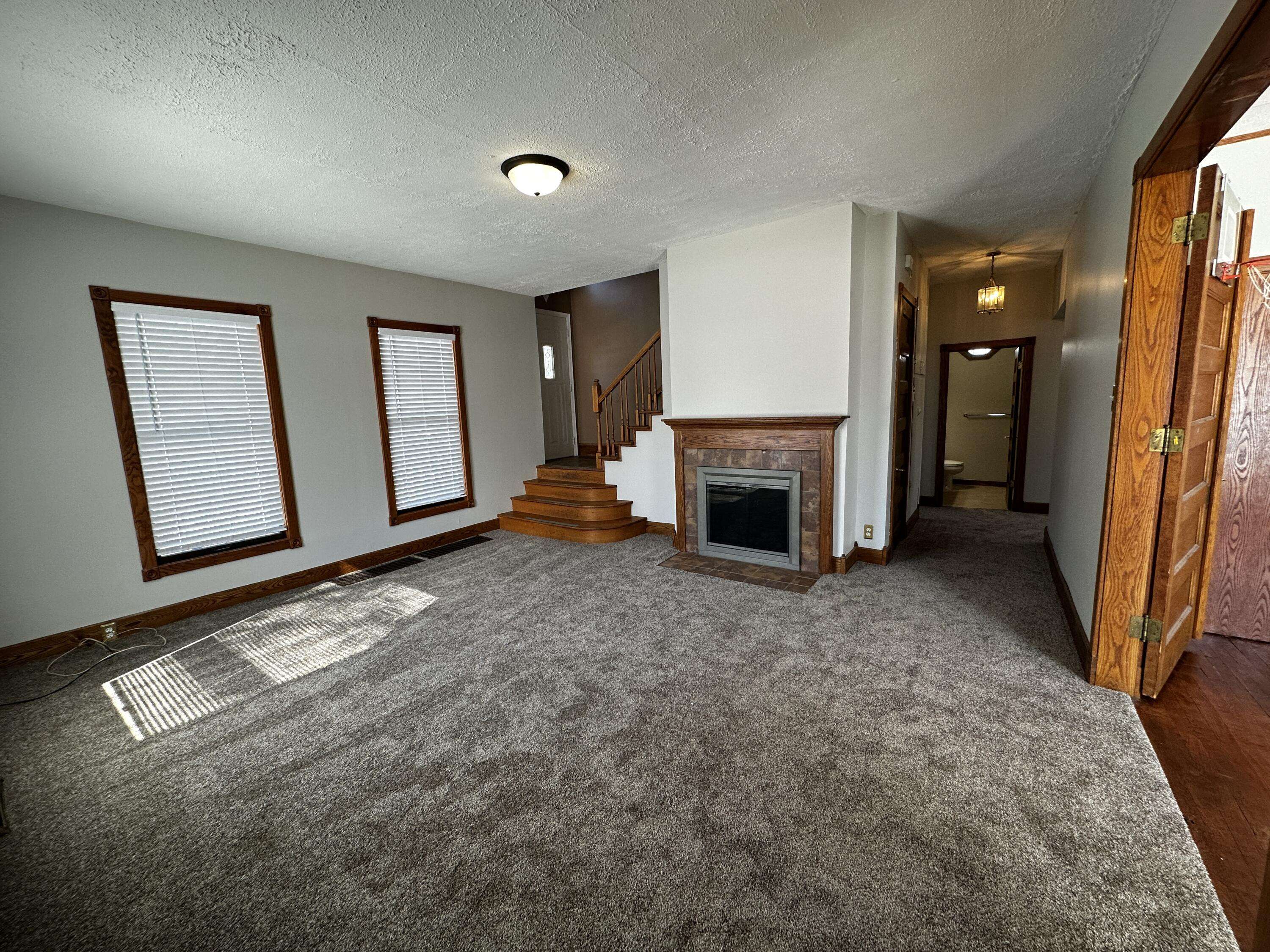 Mitchell, SD 57301,320 McCabe St