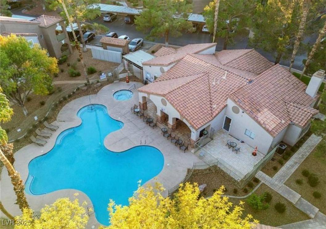Las Vegas, NV 89128,2120 Sealion DR #207