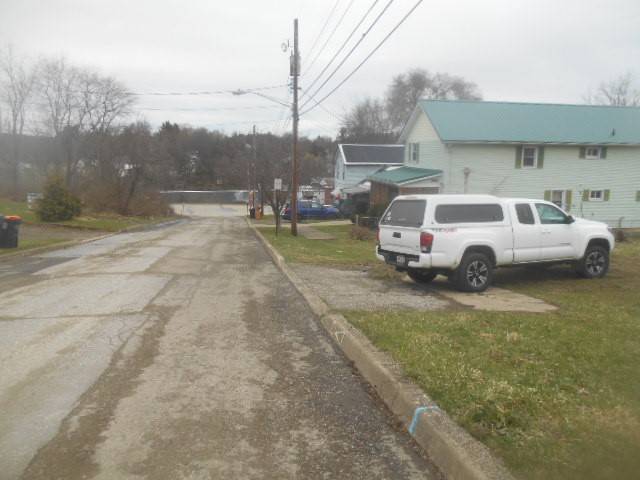 Corry, PA 16407,124 LEMON ST