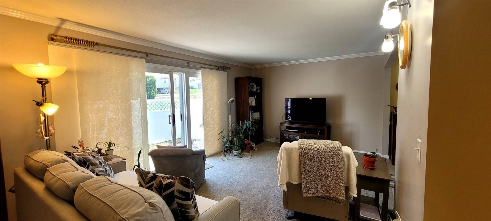 Erie, PA 16509,1102 APPLETREE LN