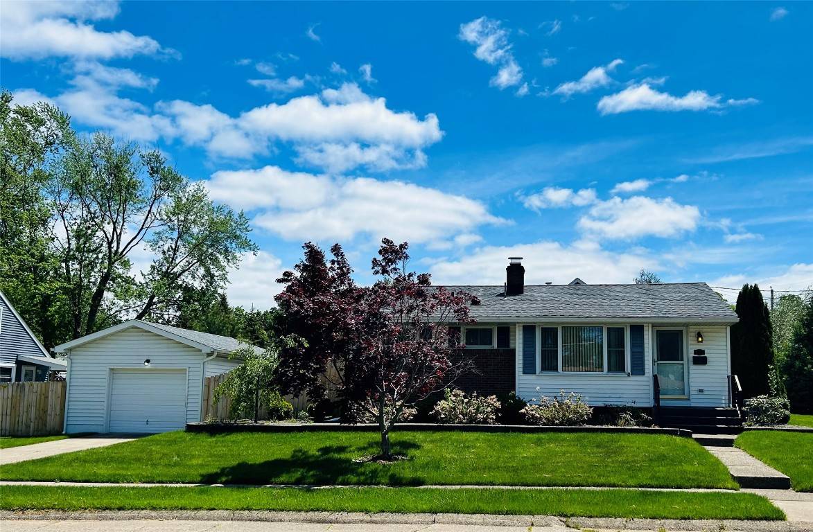 Erie, PA 16509,1359 W 42ND ST
