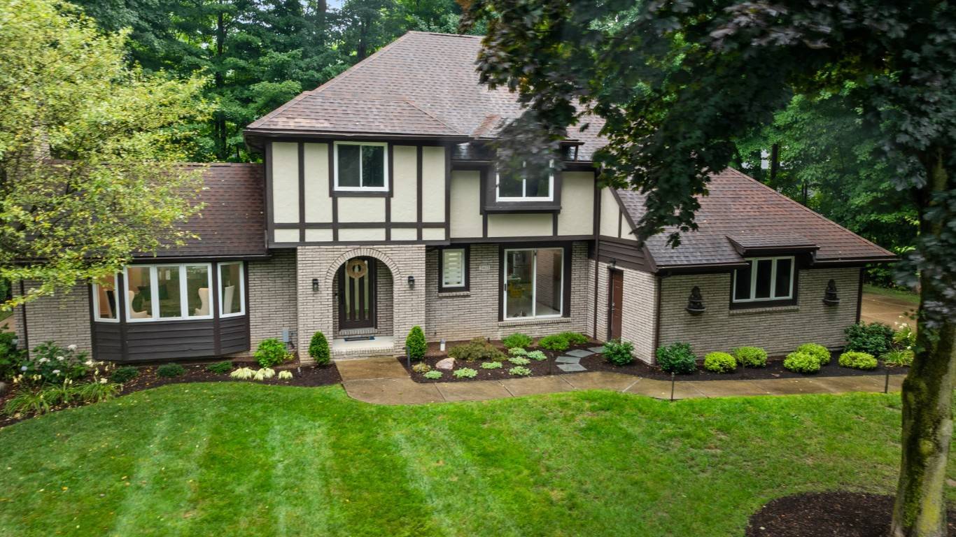 Erie, PA 16506,5403 MINTWOOD CT
