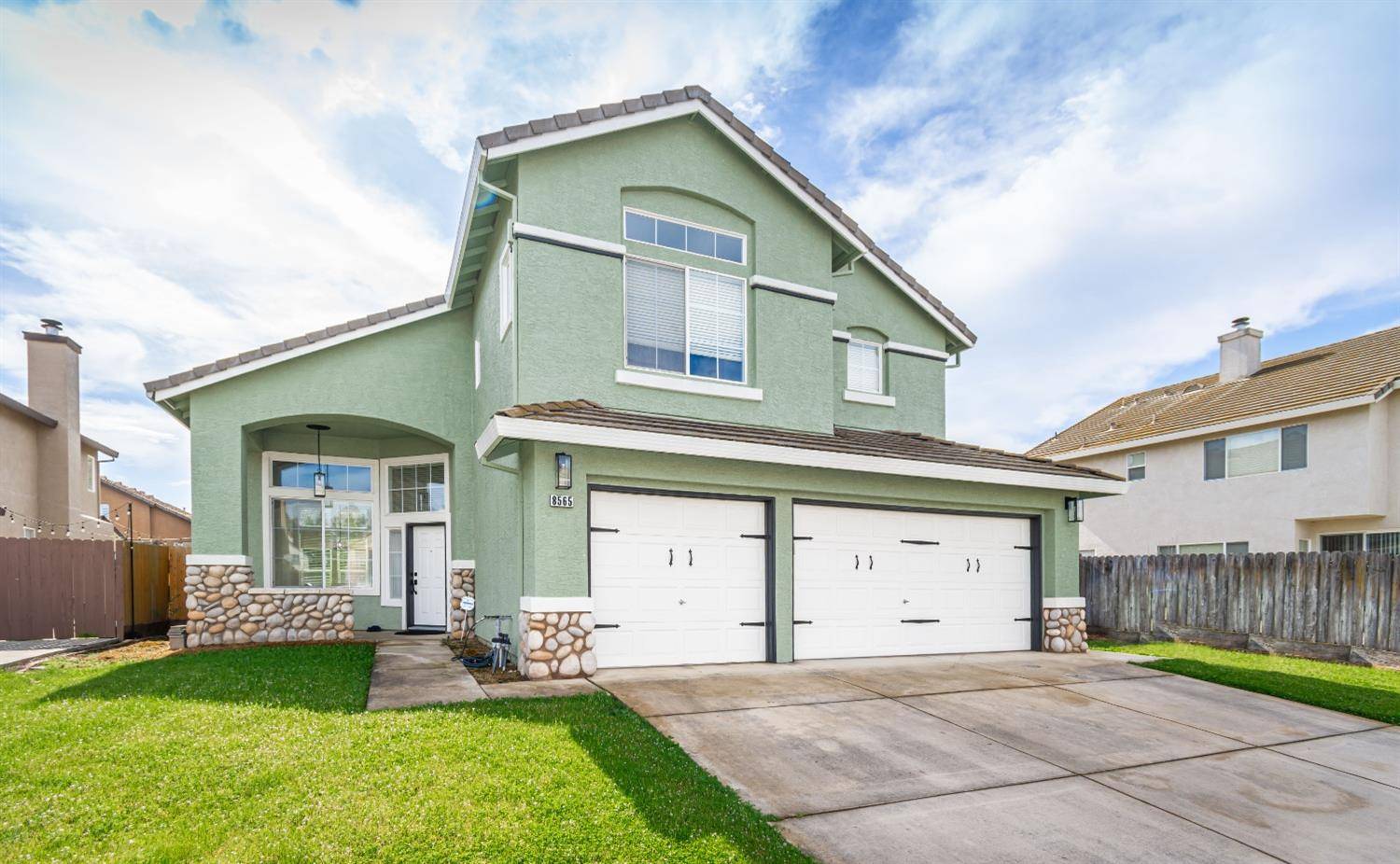 Elk Grove, CA 95624,8565 Bishops Cap CT