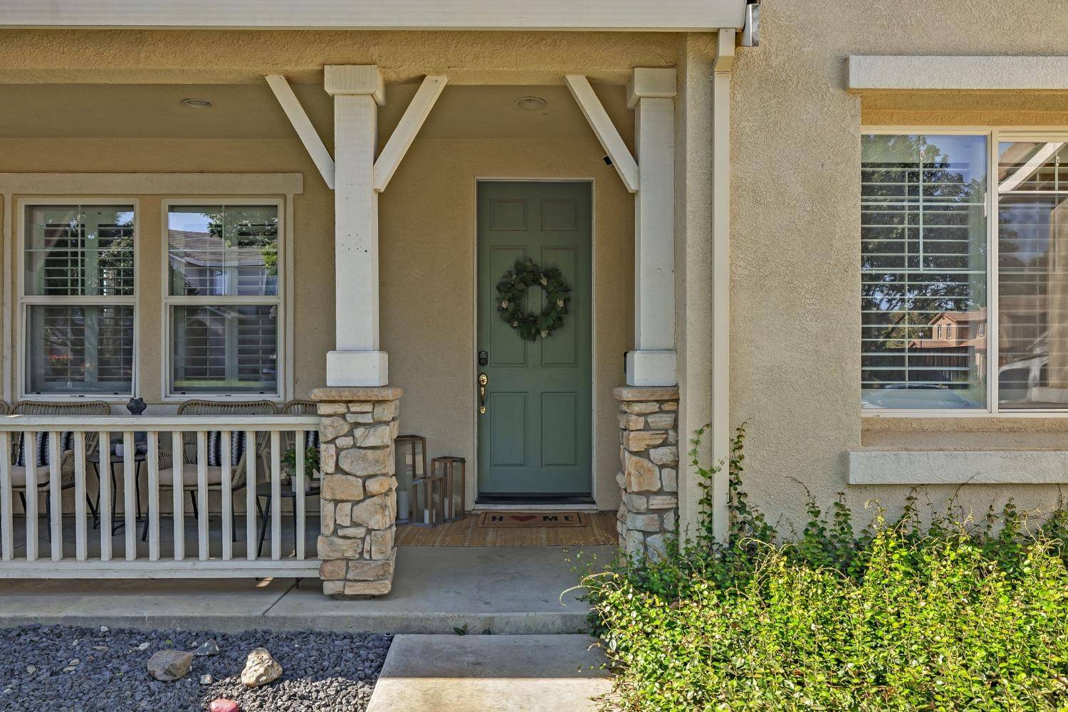 Patterson, CA 95363,1442 Daisy DR