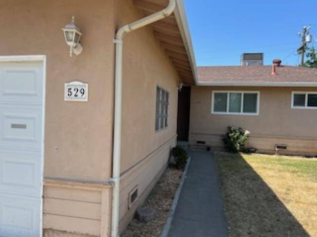 Stockton, CA 95210,529 W Iris AVE