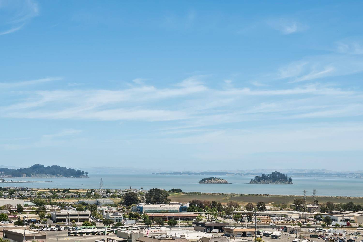 San Rafael, CA 94901,124 Tiburon BLVD