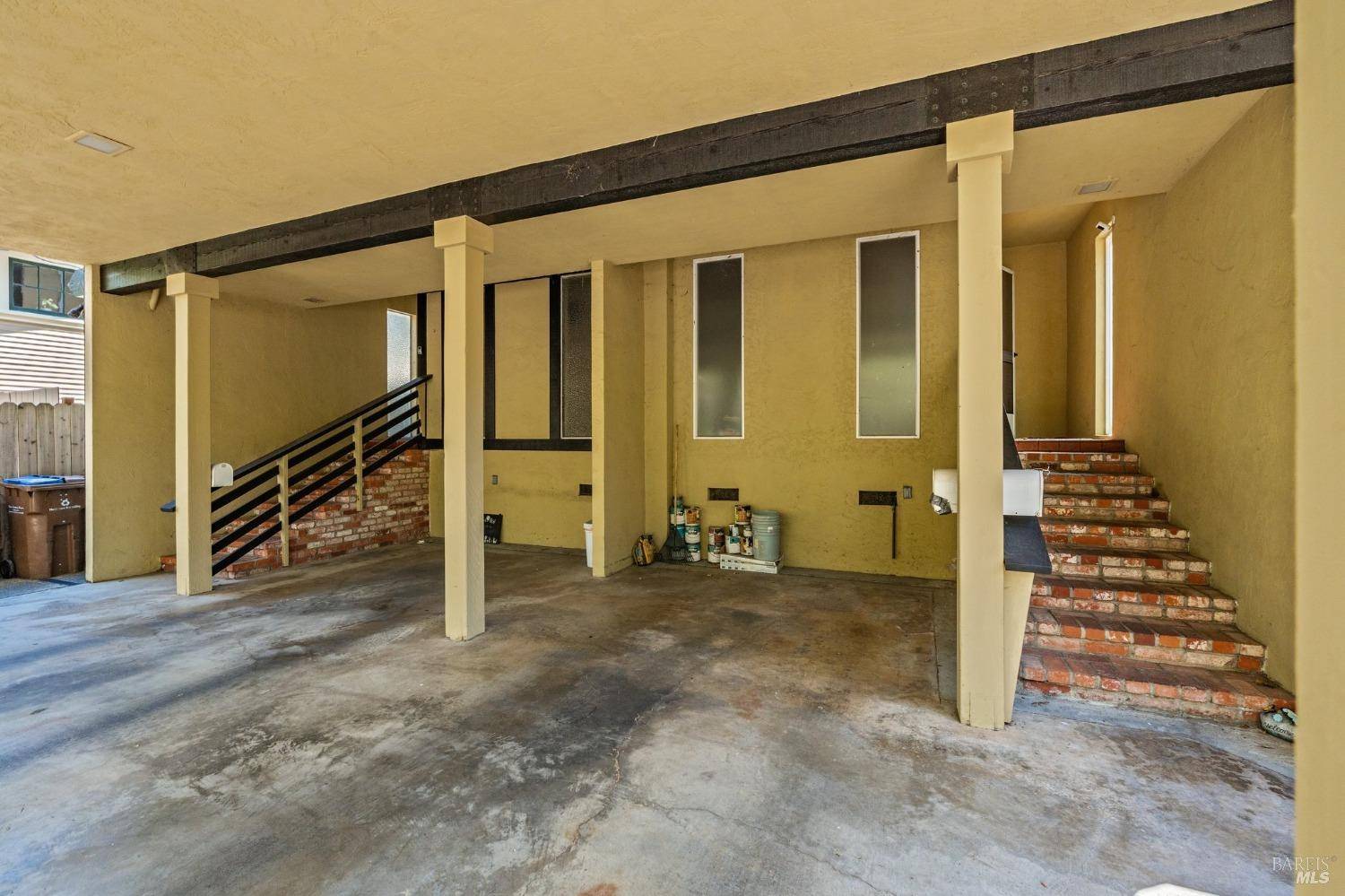 San Rafael, CA 94901,236 C ST