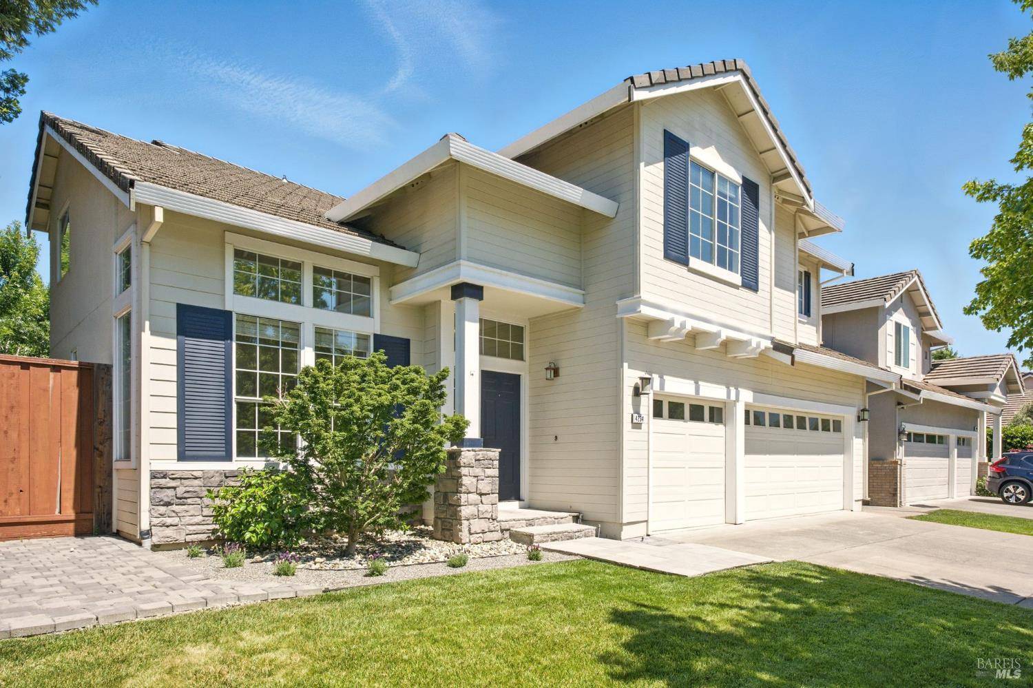 Napa, CA 94558,4234 Kingsford DR