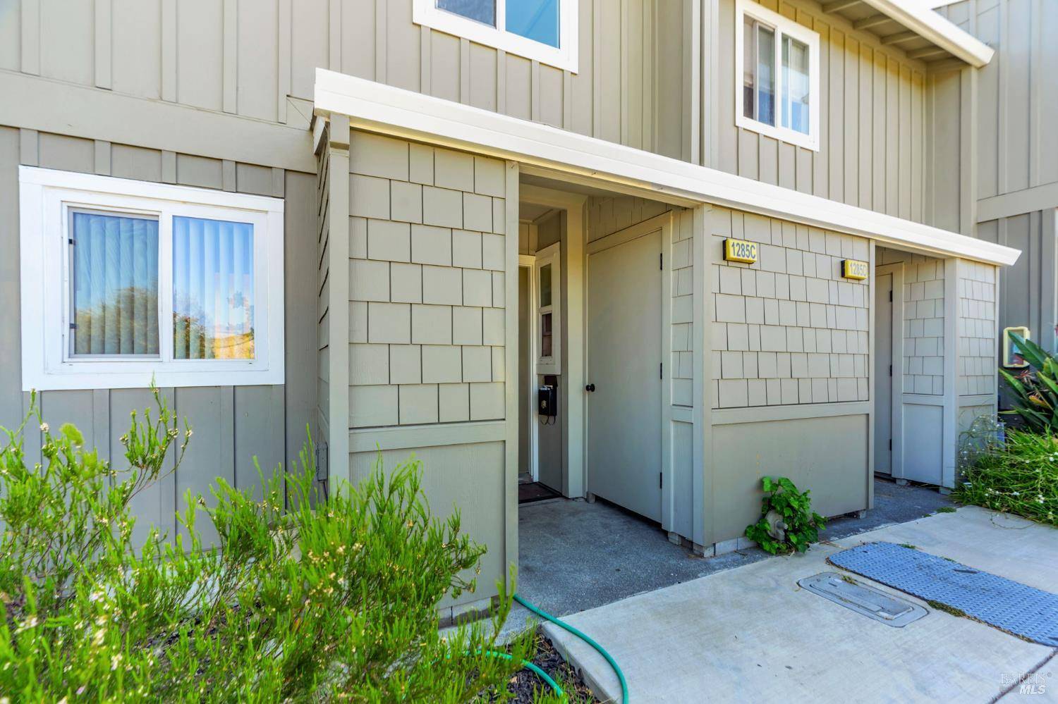 Novato, CA 94947,1285 Redwood BLVD #C