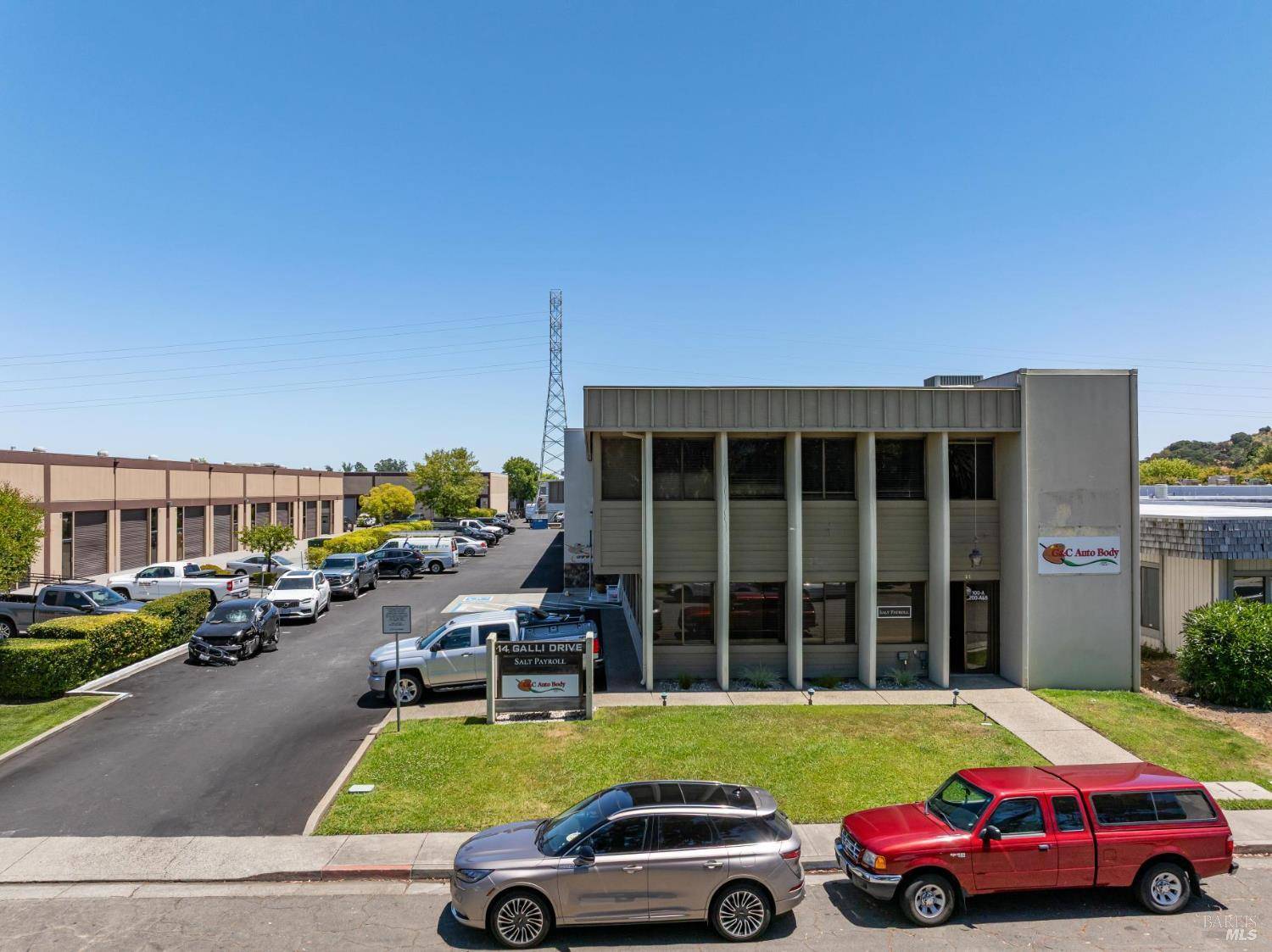 Novato, CA 94949,14 Galli DR