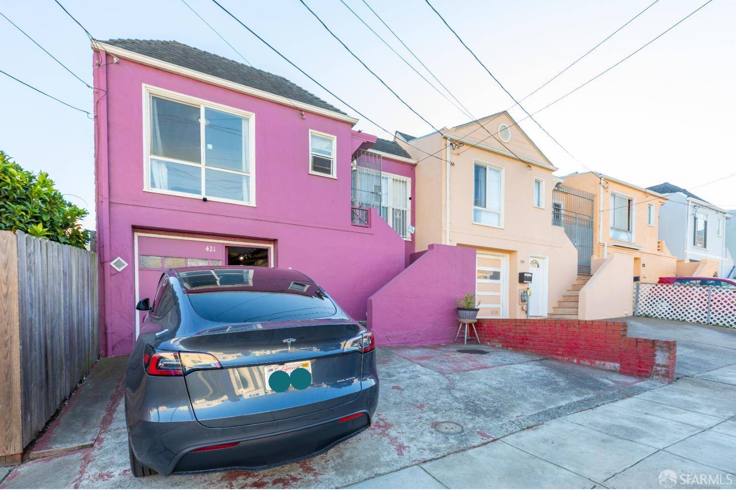 San Francisco, CA 94134,421 Sunrise WAY