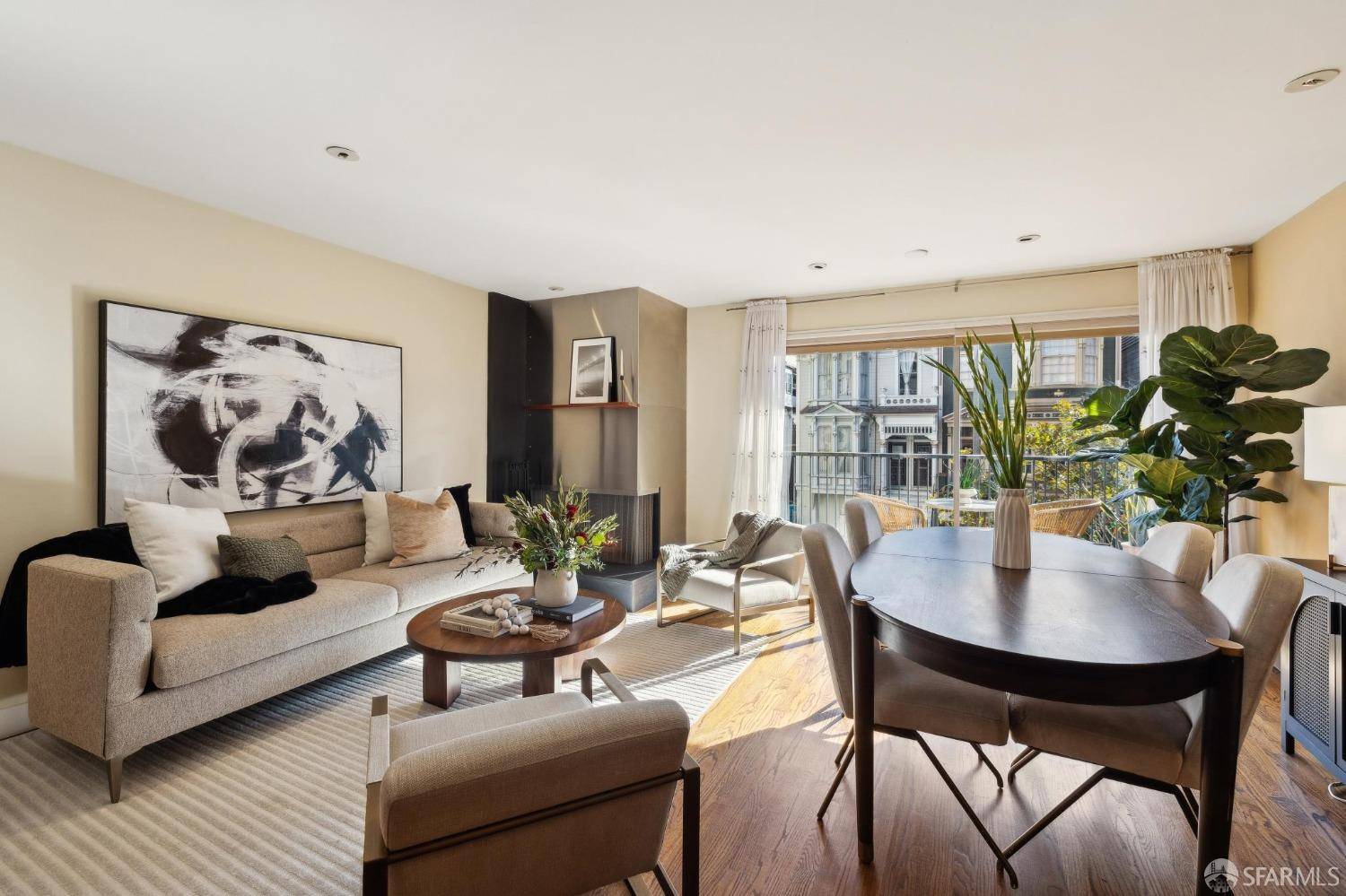 San Francisco, CA 94115,2410 Pacific AVE #3