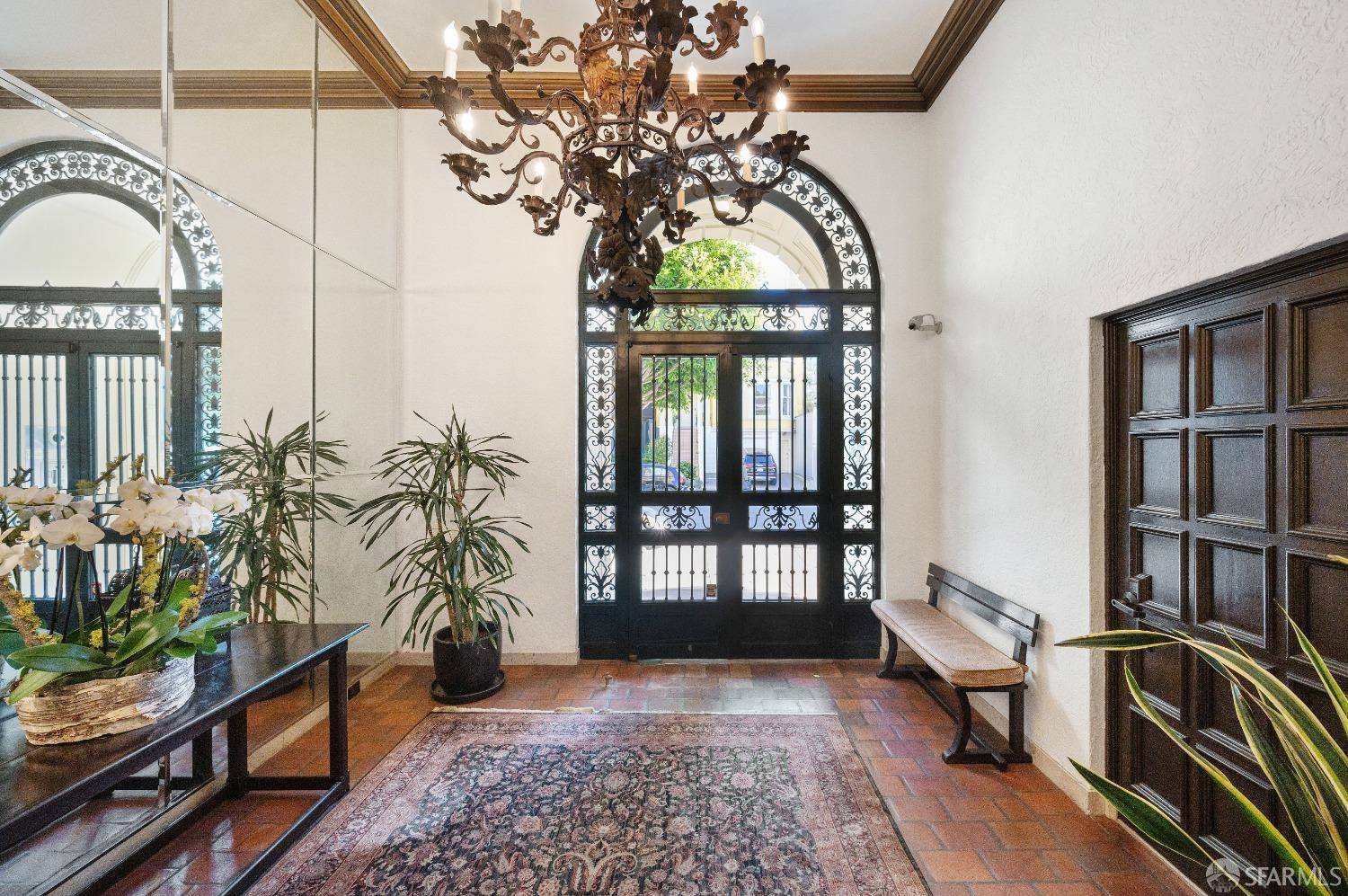 San Francisco, CA 94115,2170 Jackson ST #2