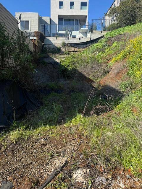 San Francisco, CA 94110,332 Bradford ST