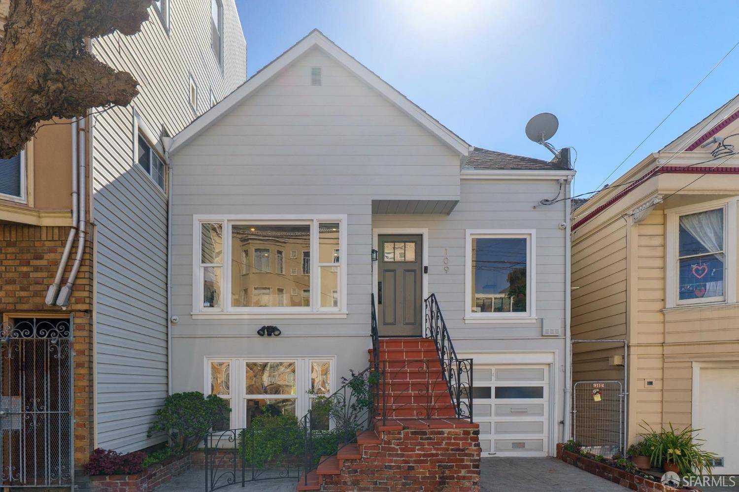 San Francisco, CA 94118,109 Cornwall ST