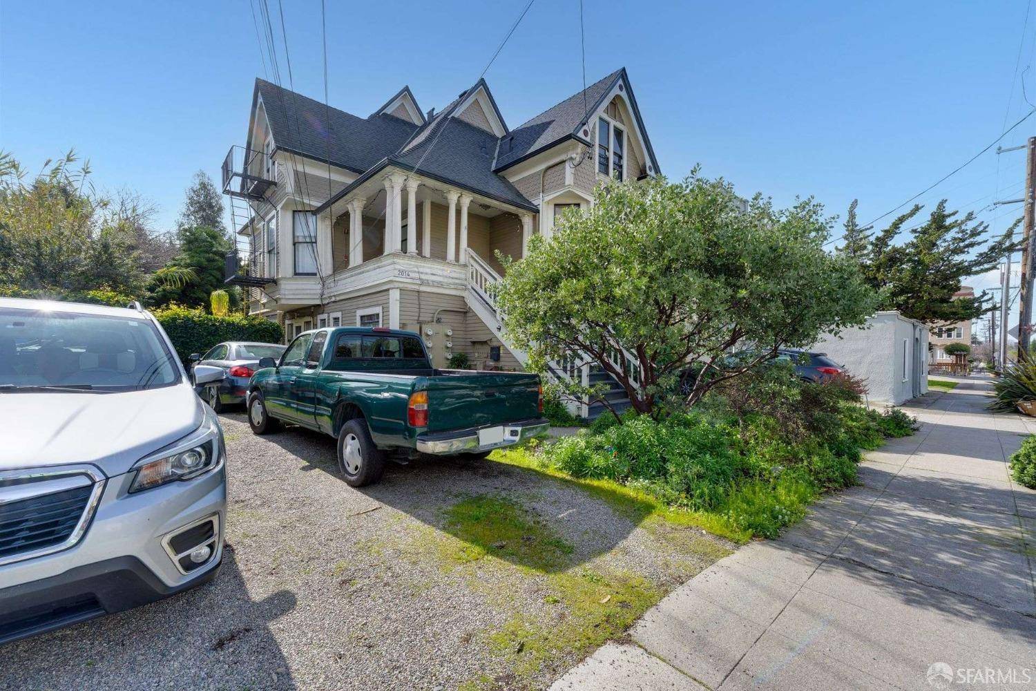 Berkeley, CA 94704,2014 Channing WAY