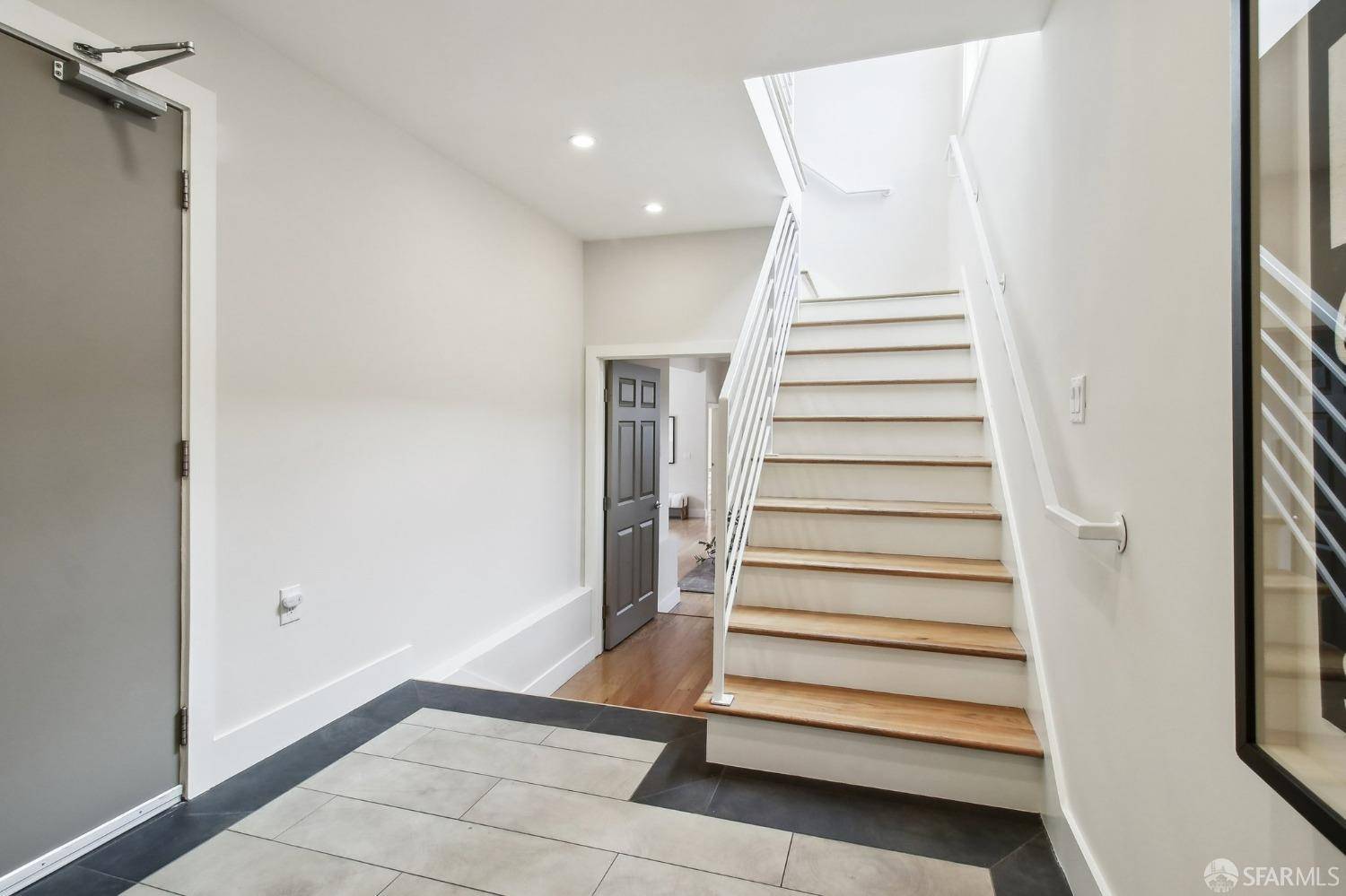 San Francisco, CA 94124,1421 Ingalls ST