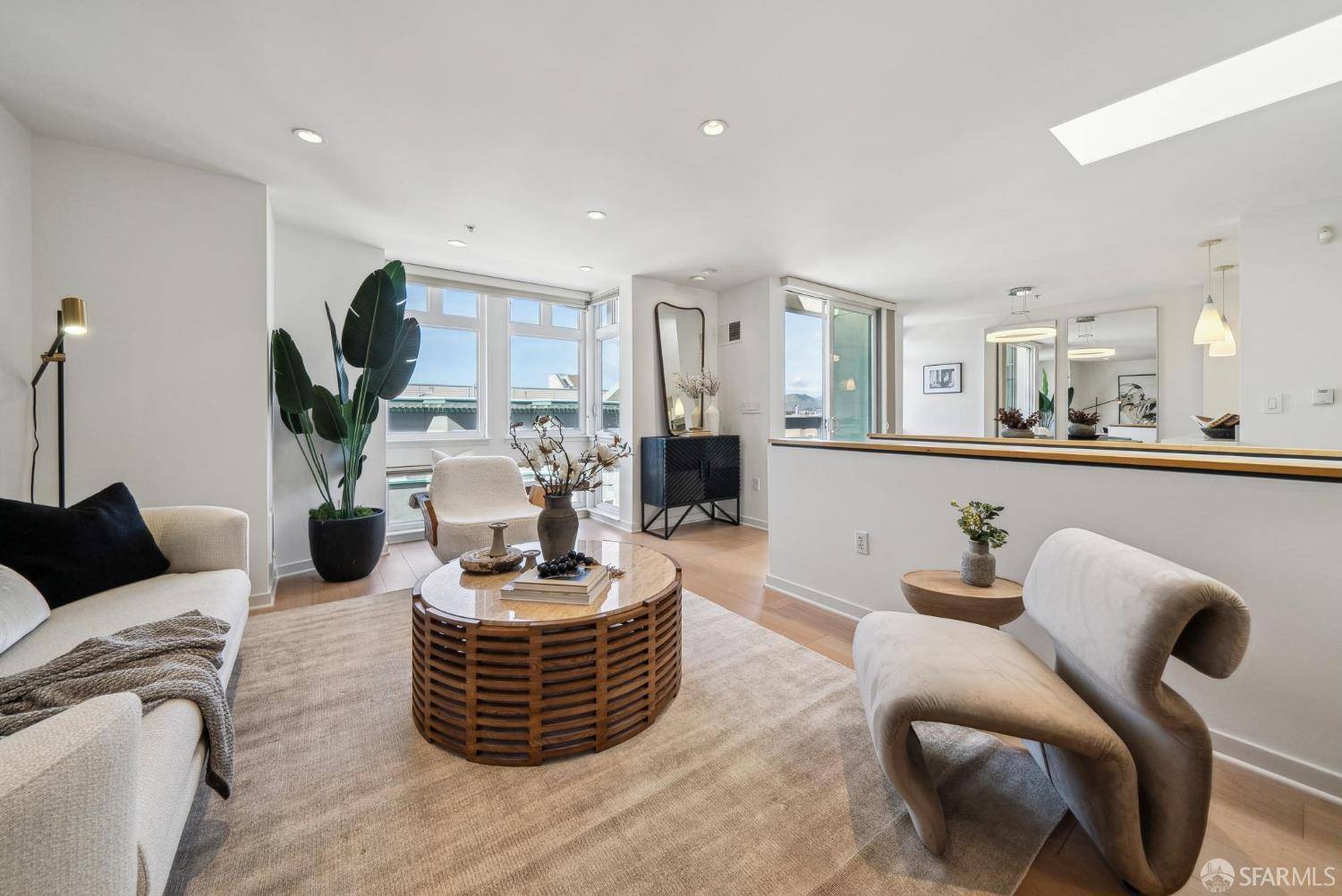 San Francisco, CA 94123,3208 Pierce ST #405