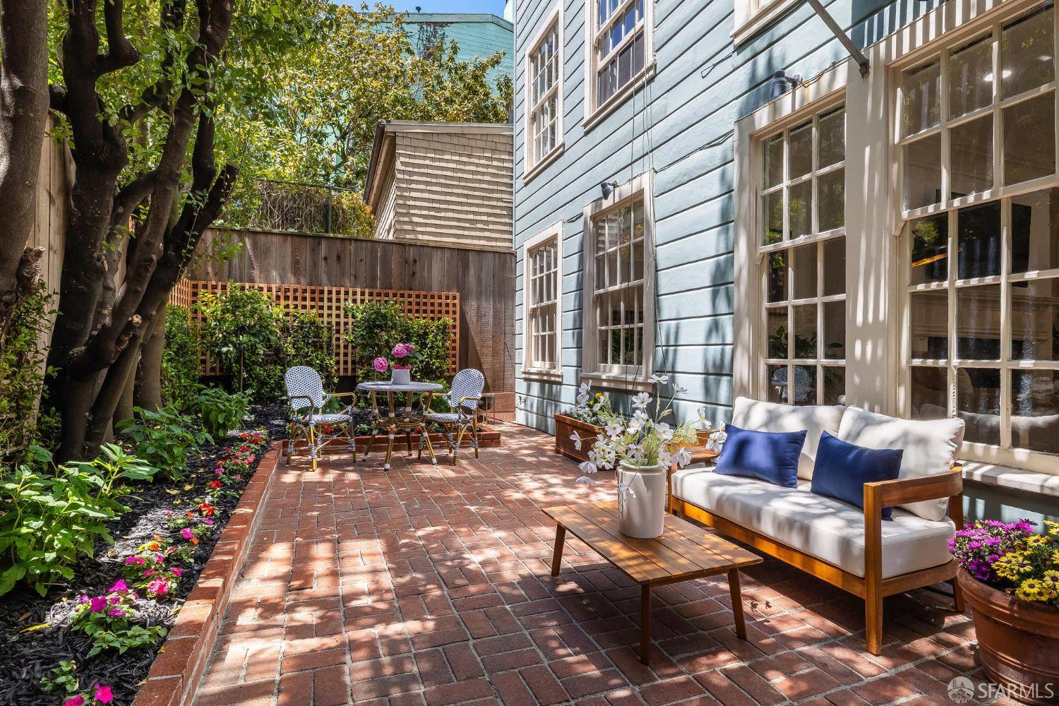 San Francisco, CA 94109,1925 Pacific AVE #1