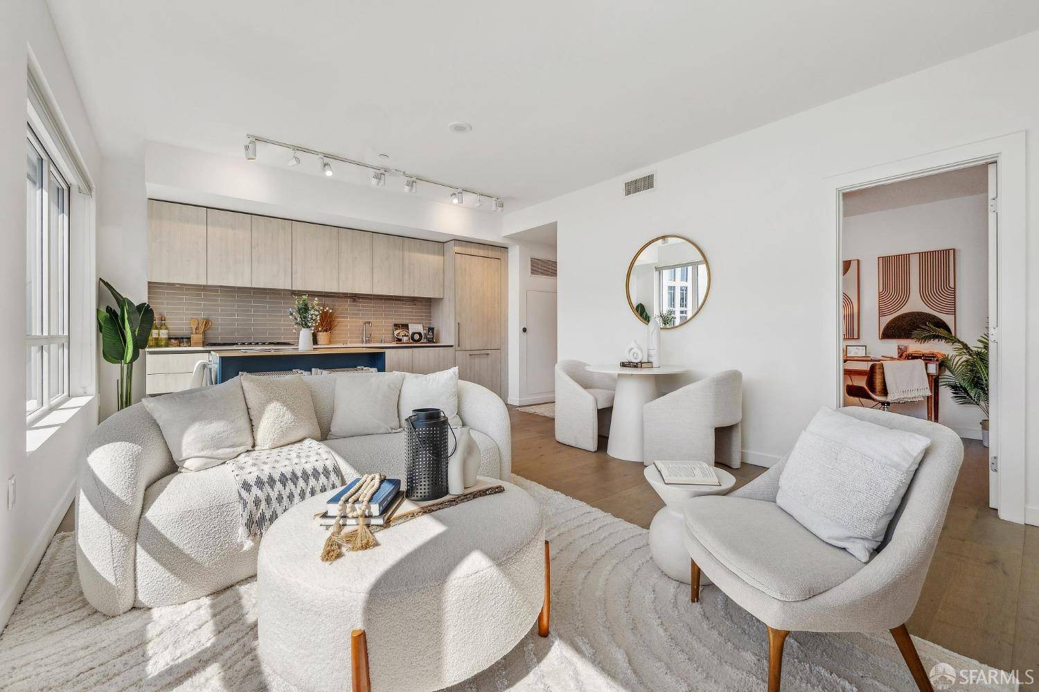 San Francisco, CA 94158,110 Channel ST #532