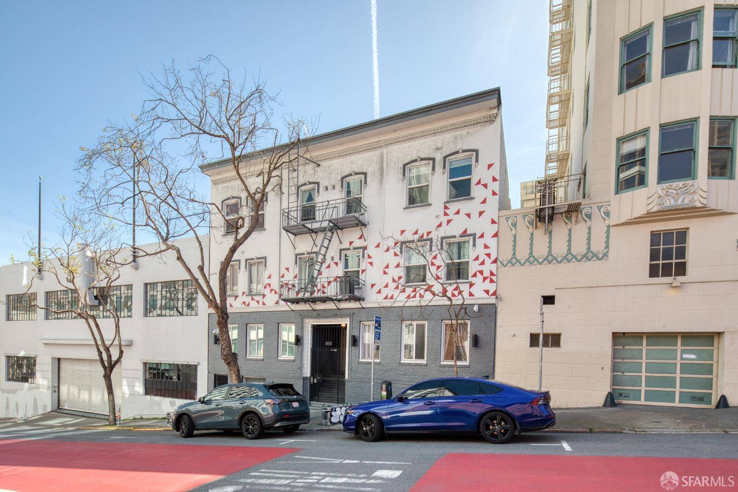 San Francisco, CA 94109,1075 Ofarrell ST