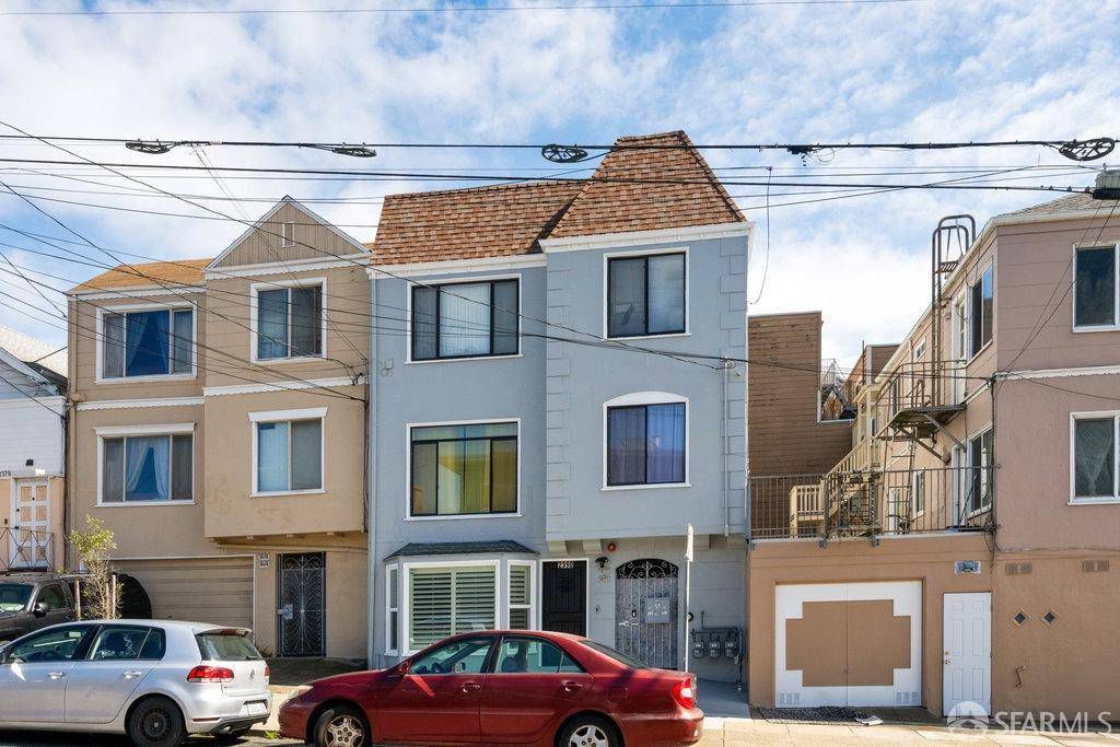 San Francisco, CA 94116,2386-2390 34th AVE