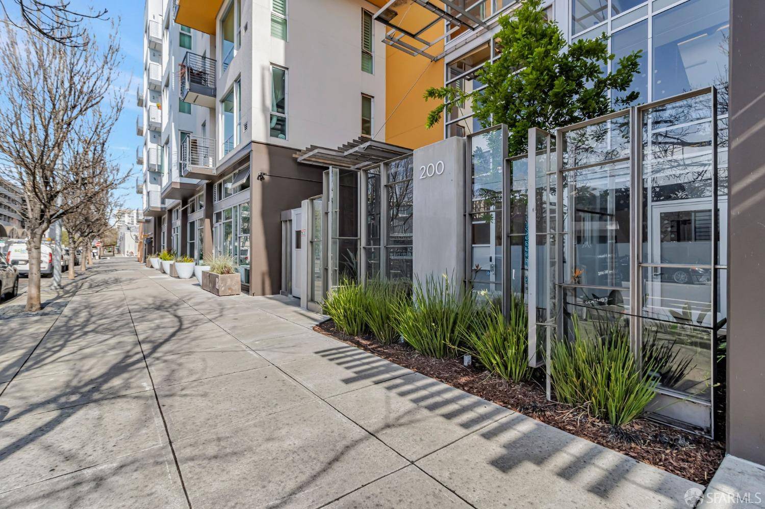 Oakland, CA 94607,200 2nd ST #408