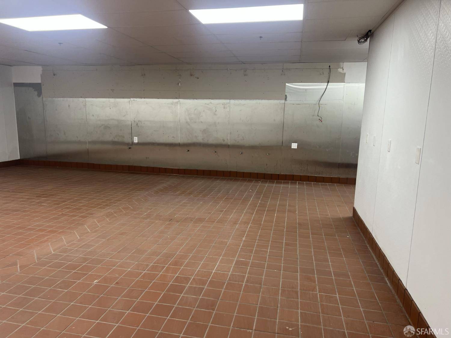 Oakland, CA 94606,1710 E 12th ST