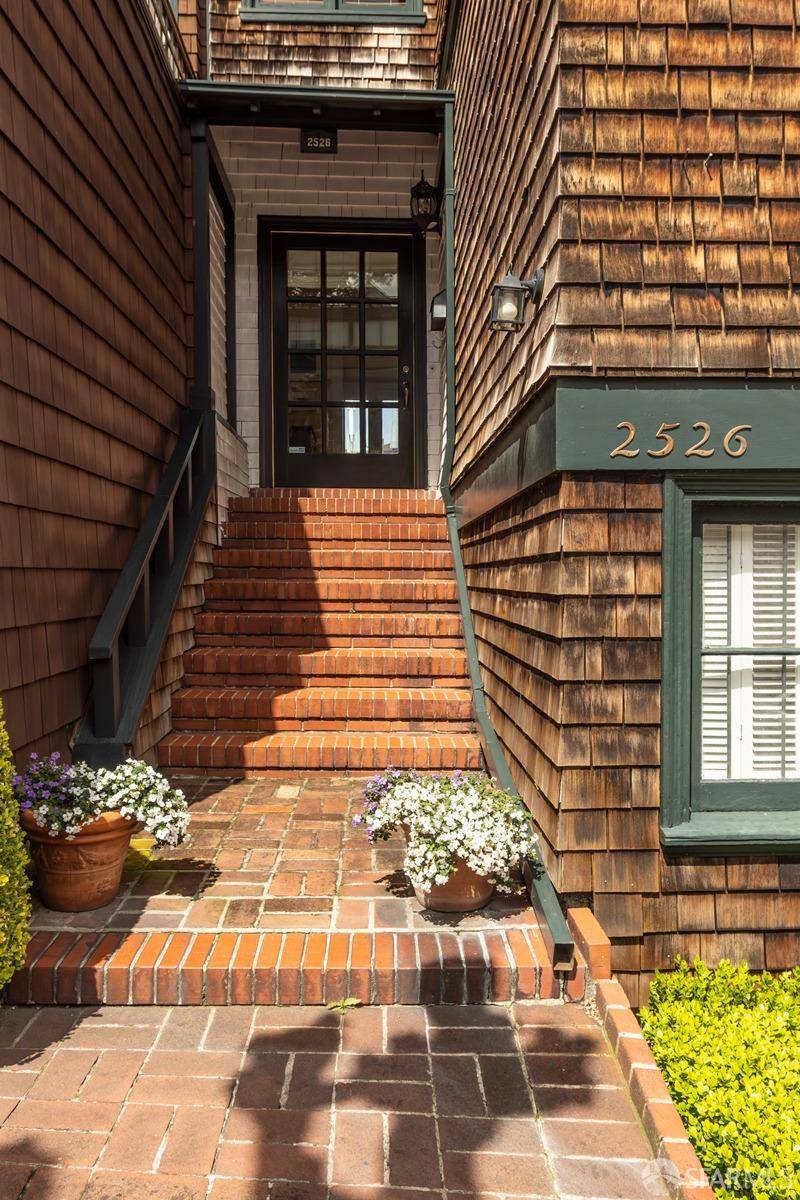 San Francisco, CA 94123,2526 Vallejo ST
