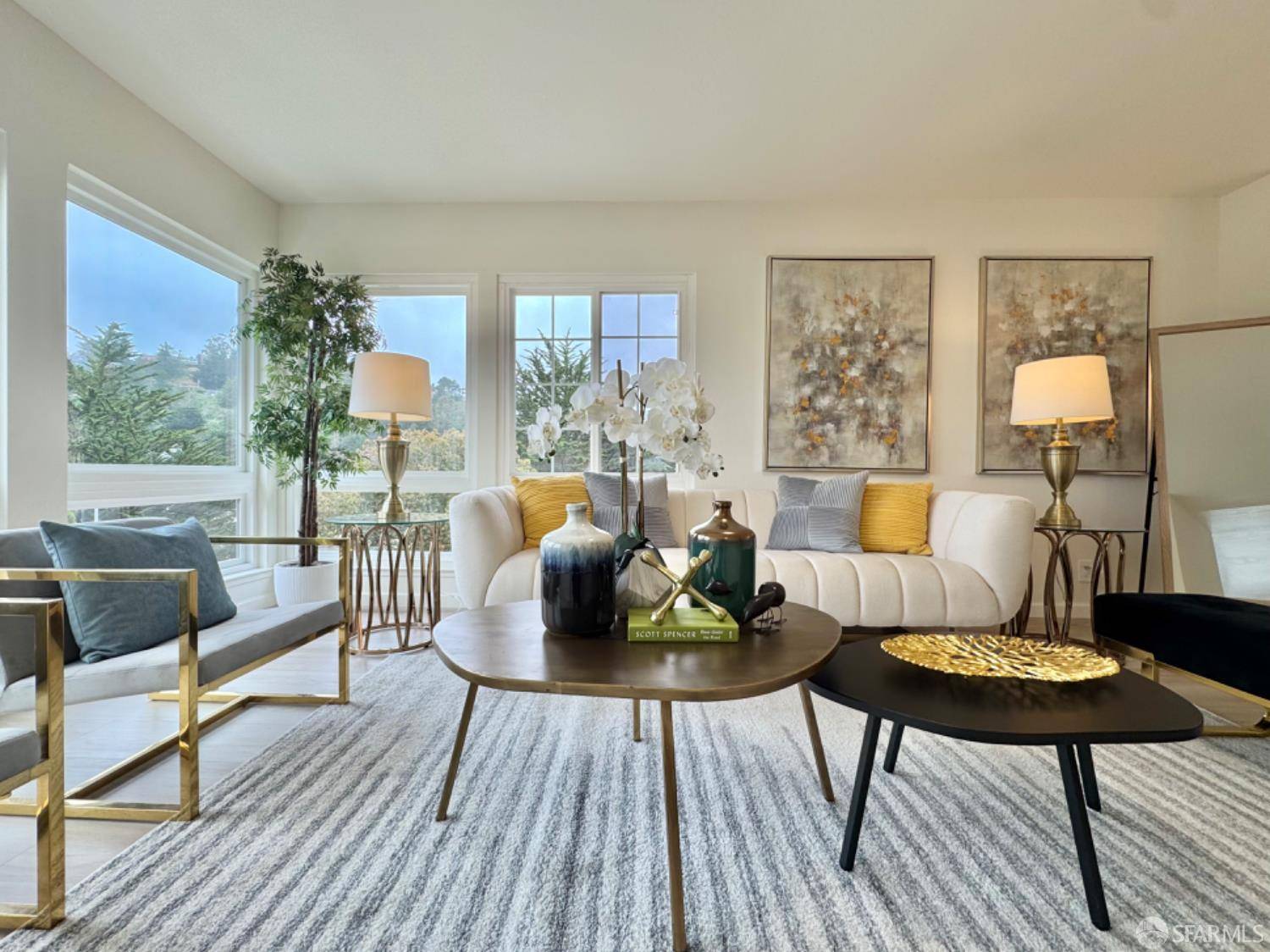 Pacifica, CA 94044,949 Yosemite DR