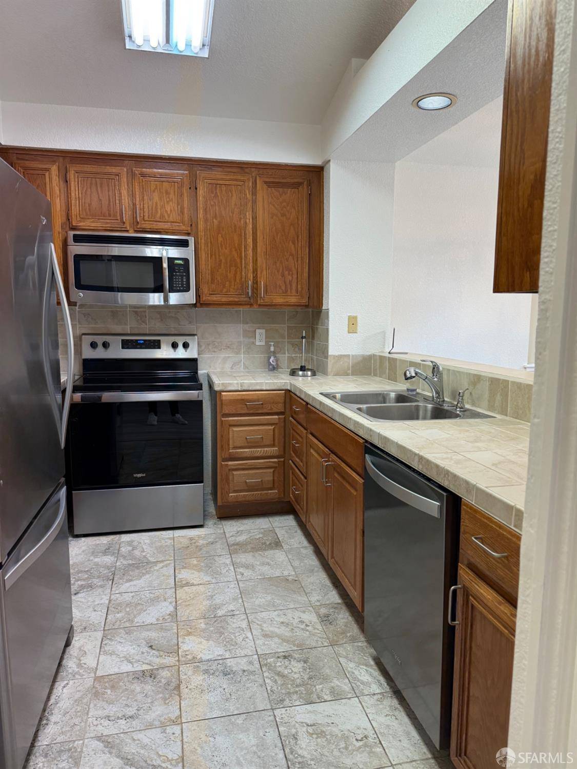 Pittsburg, CA 94565,328 Snow Flake WAY