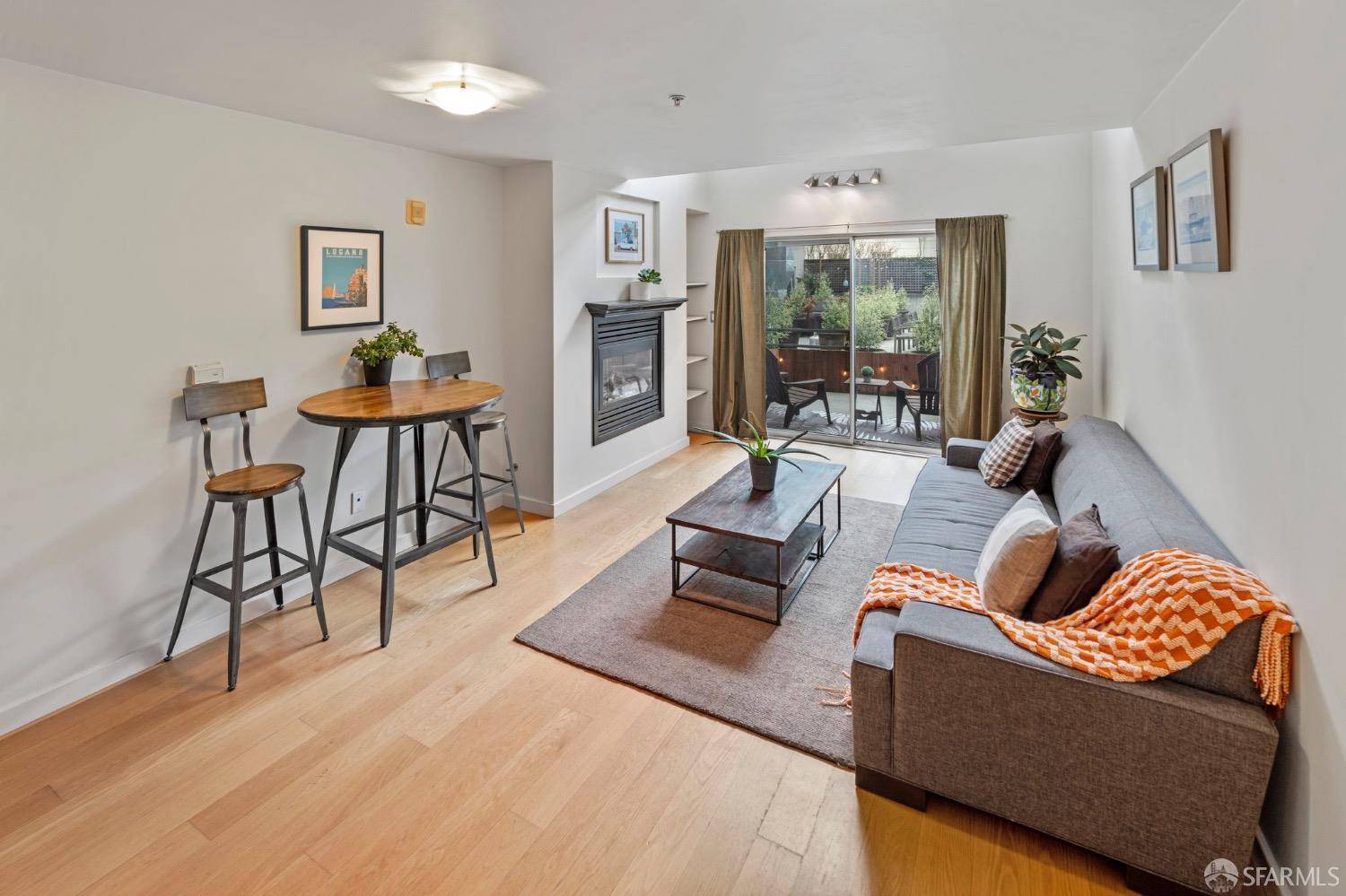 San Francisco, CA 94109,1720 Clay ST #8