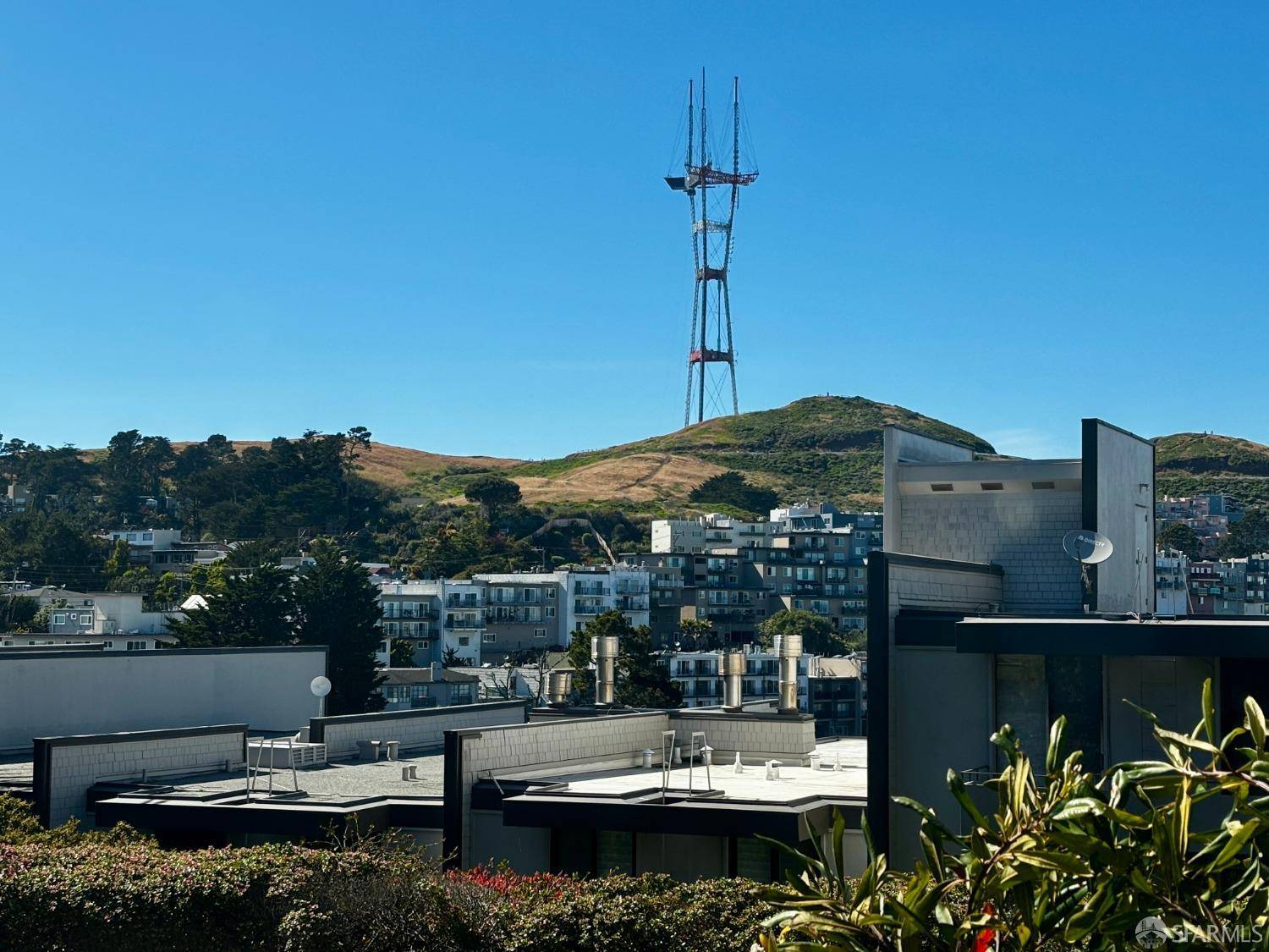 San Francisco, CA 94131,135 Red Rock WAY #106L