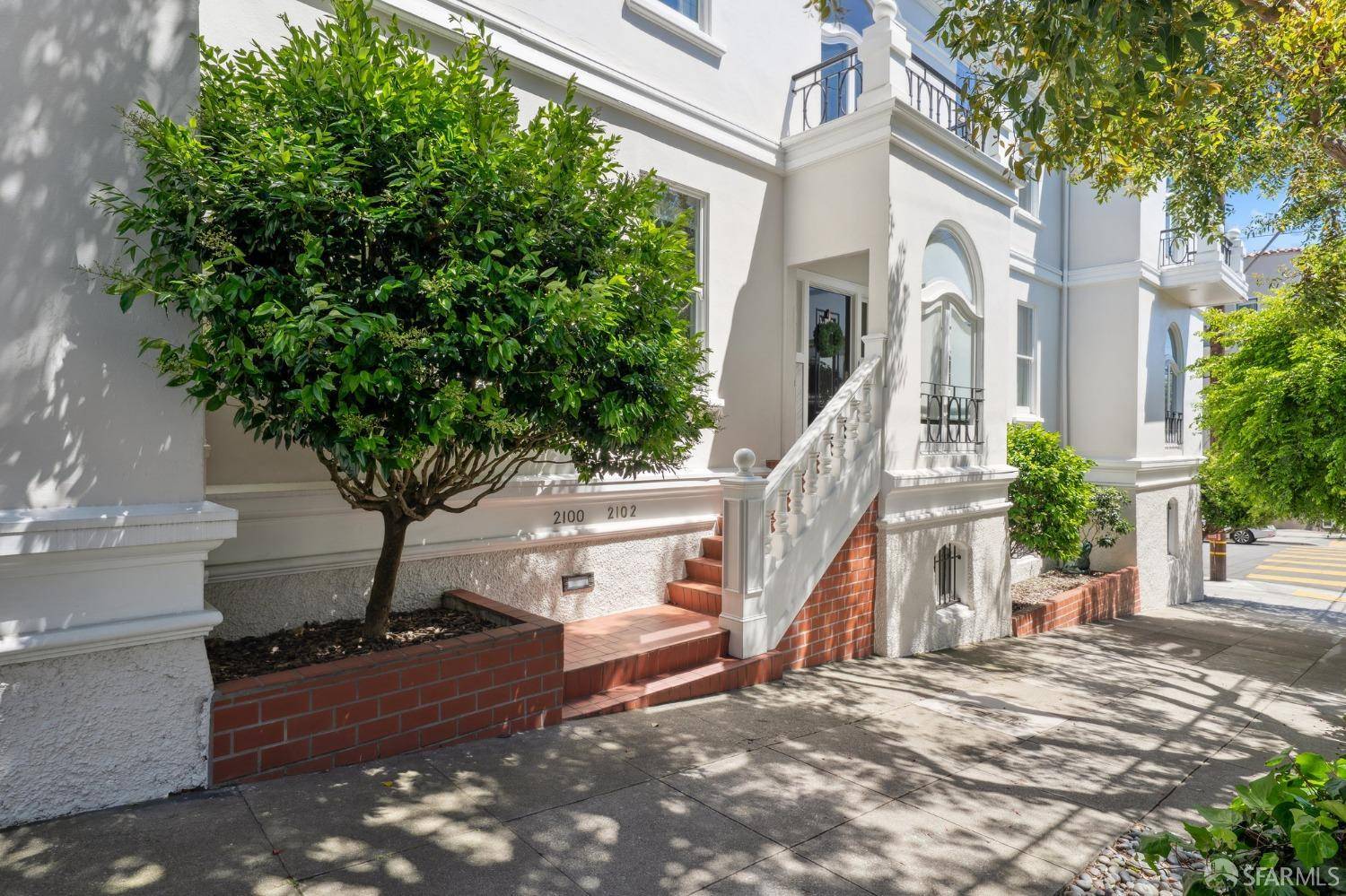 San Francisco, CA 94115,2102 Baker ST #2100