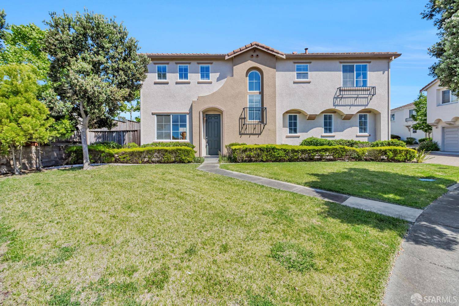 Richmond, CA 94806,1067 Newcastle CT