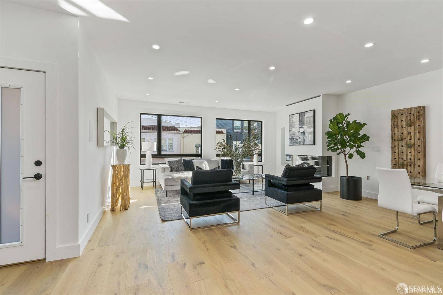 San Francisco, CA 94110,1160 Florida ST