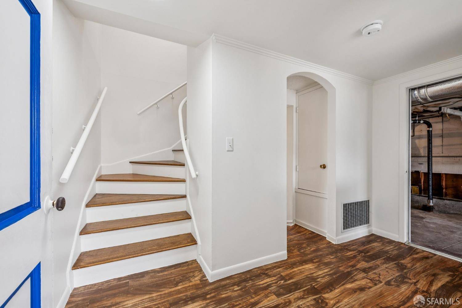San Francisco, CA 94116,3727 Ulloa ST