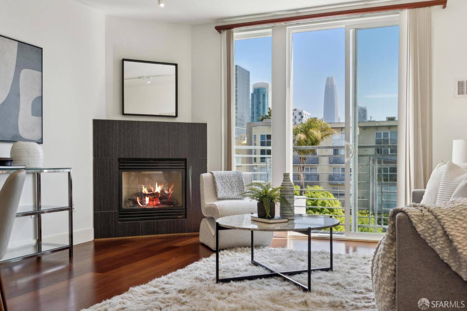 San Francisco, CA 94103,75 Moss ST #14