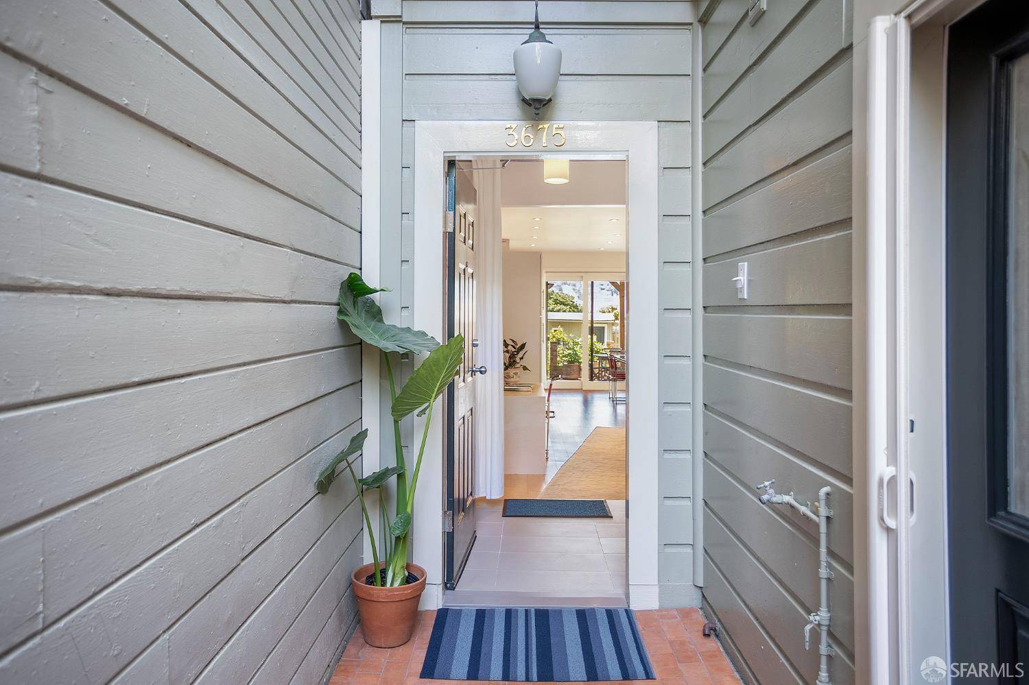 San Francisco, CA 94114,3675 16th ST