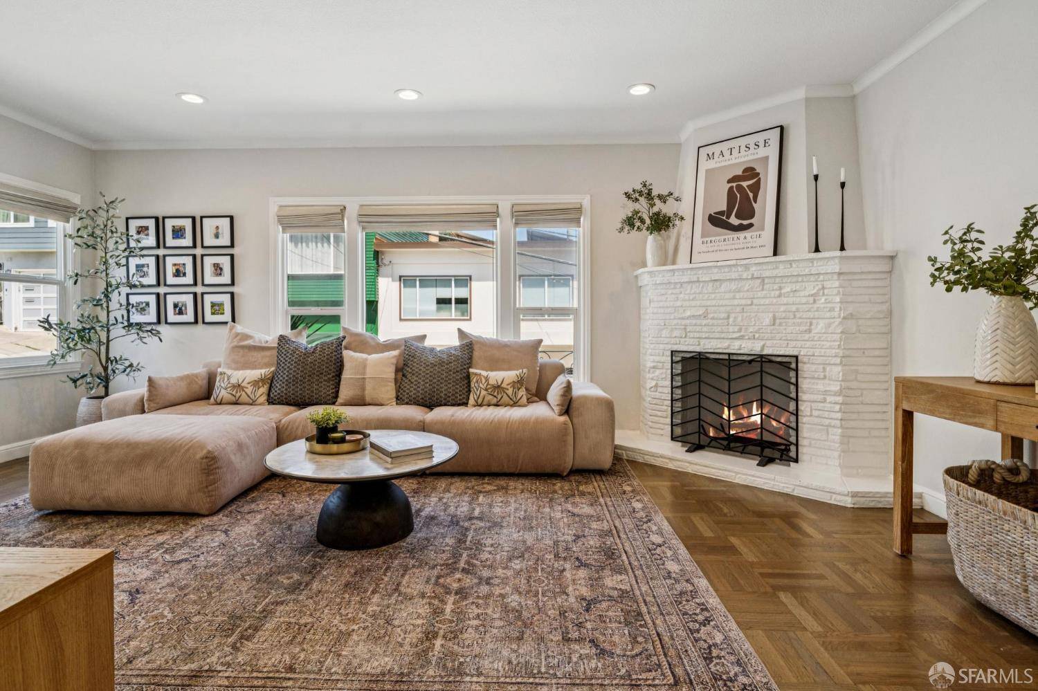 San Francisco, CA 94110,126 Putnam ST