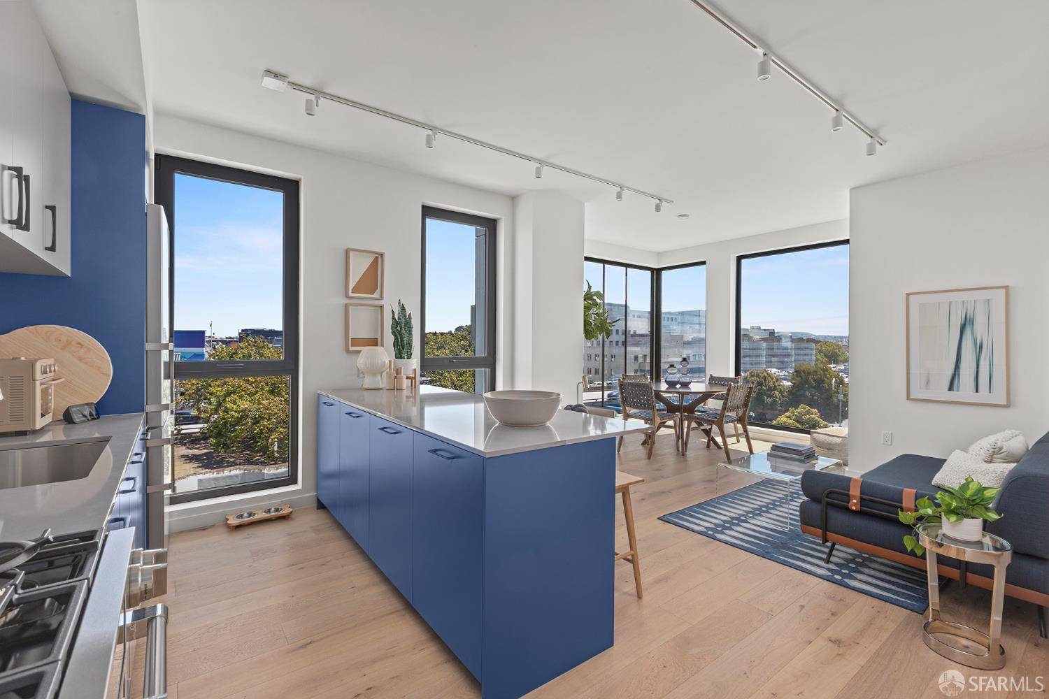 San Francisco, CA 94107,988 Harrison ST #HM6