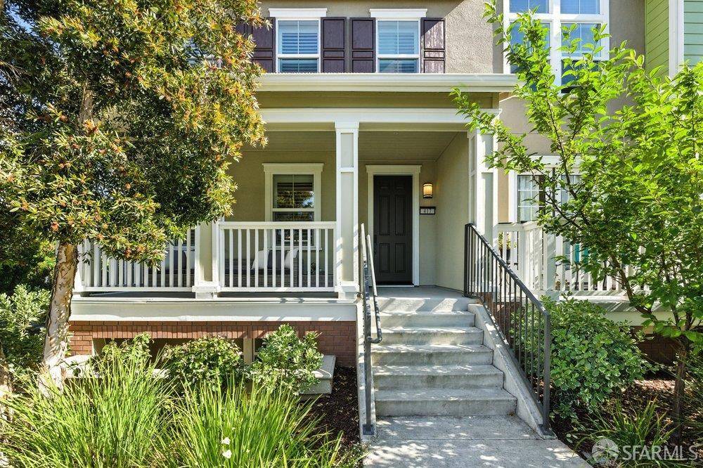 San Mateo, CA 94403,417 Longden AVE
