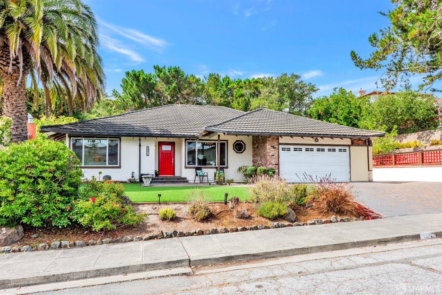 Millbrae, CA 94030,1371 Encina DR