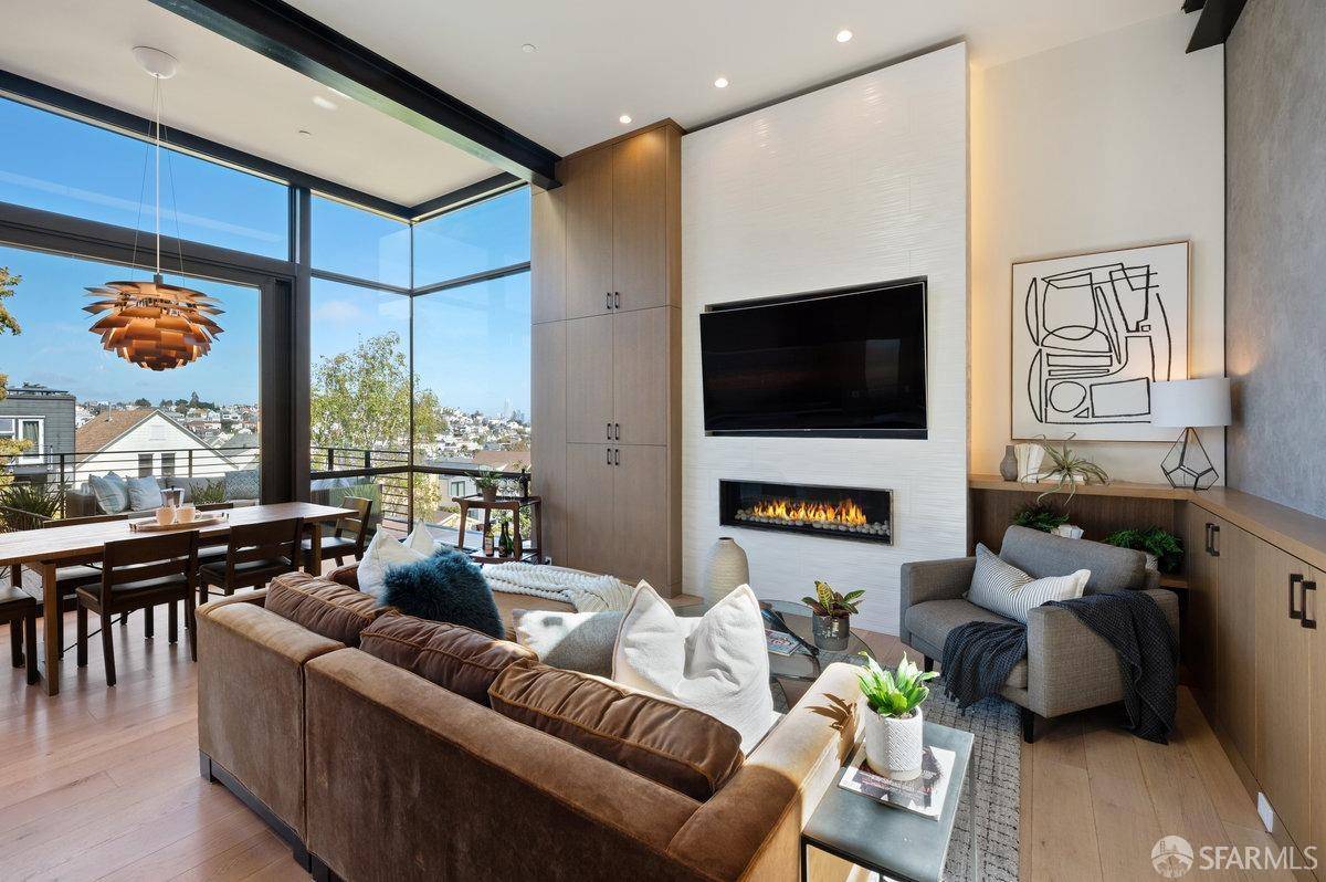 San Francisco, CA 94131,4258 26th ST