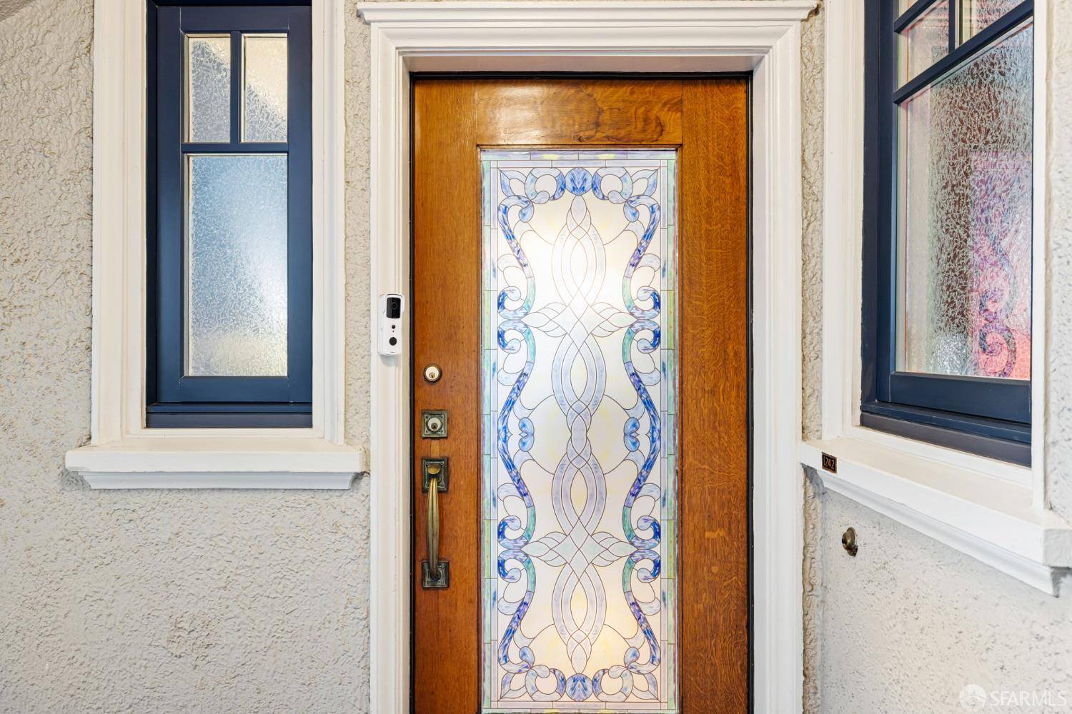 San Francisco, CA 94108,1242 Washington ST