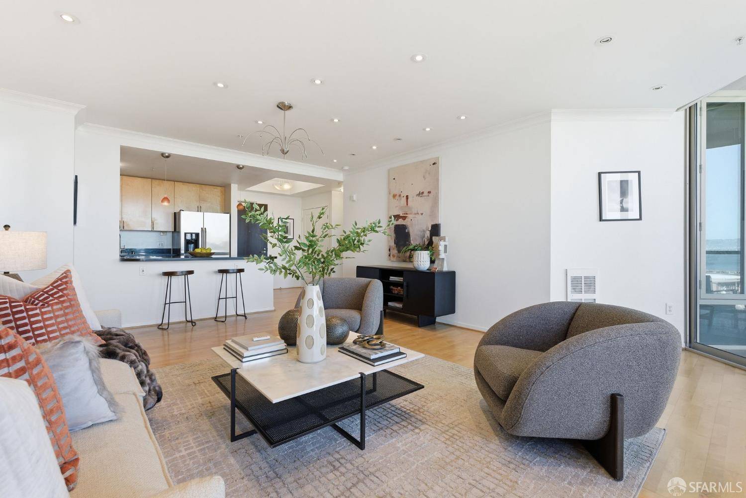 San Francisco, CA 94107,88 King ST #807