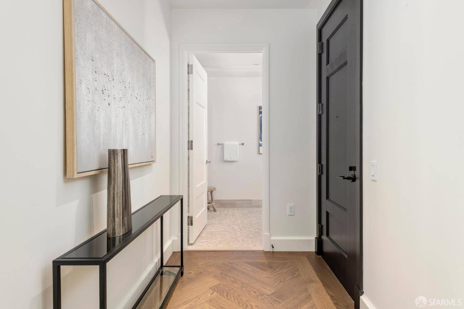 San Francisco, CA 94103,706 Mission ST #8C